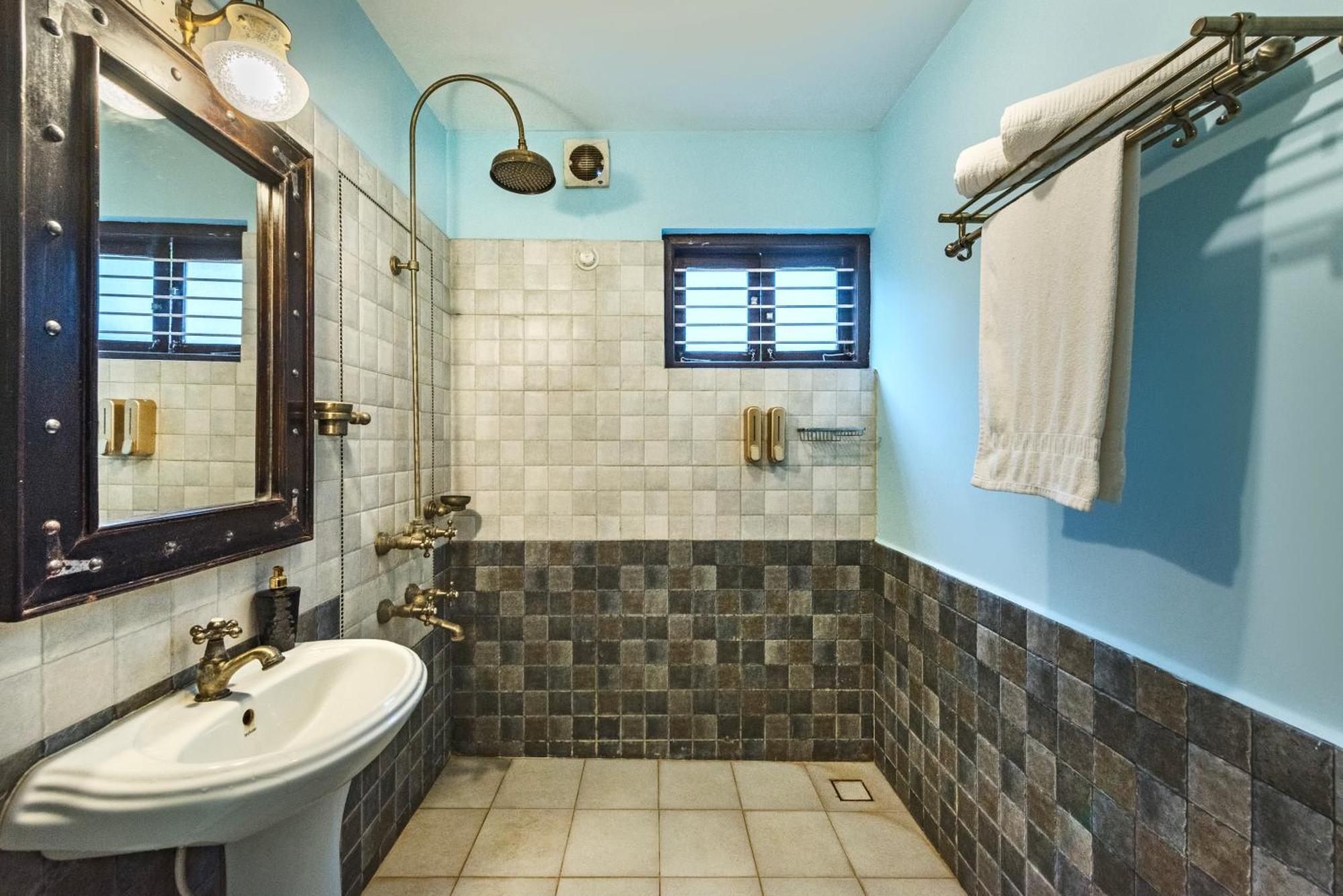 SaffronStays Calamondinn Bungalow Gonikoppal Bagian luar foto