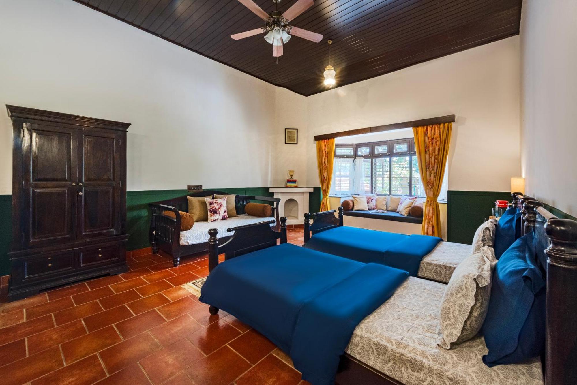 SaffronStays Calamondinn Bungalow Gonikoppal Bagian luar foto